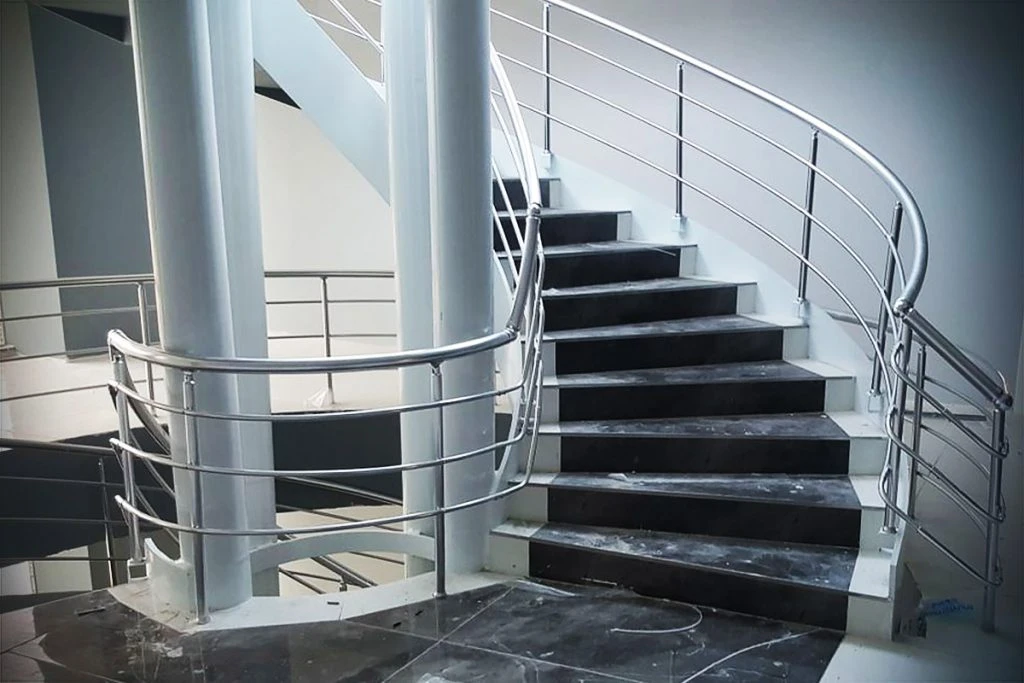 İzmir Küpeşte Korkuluk İmalatı